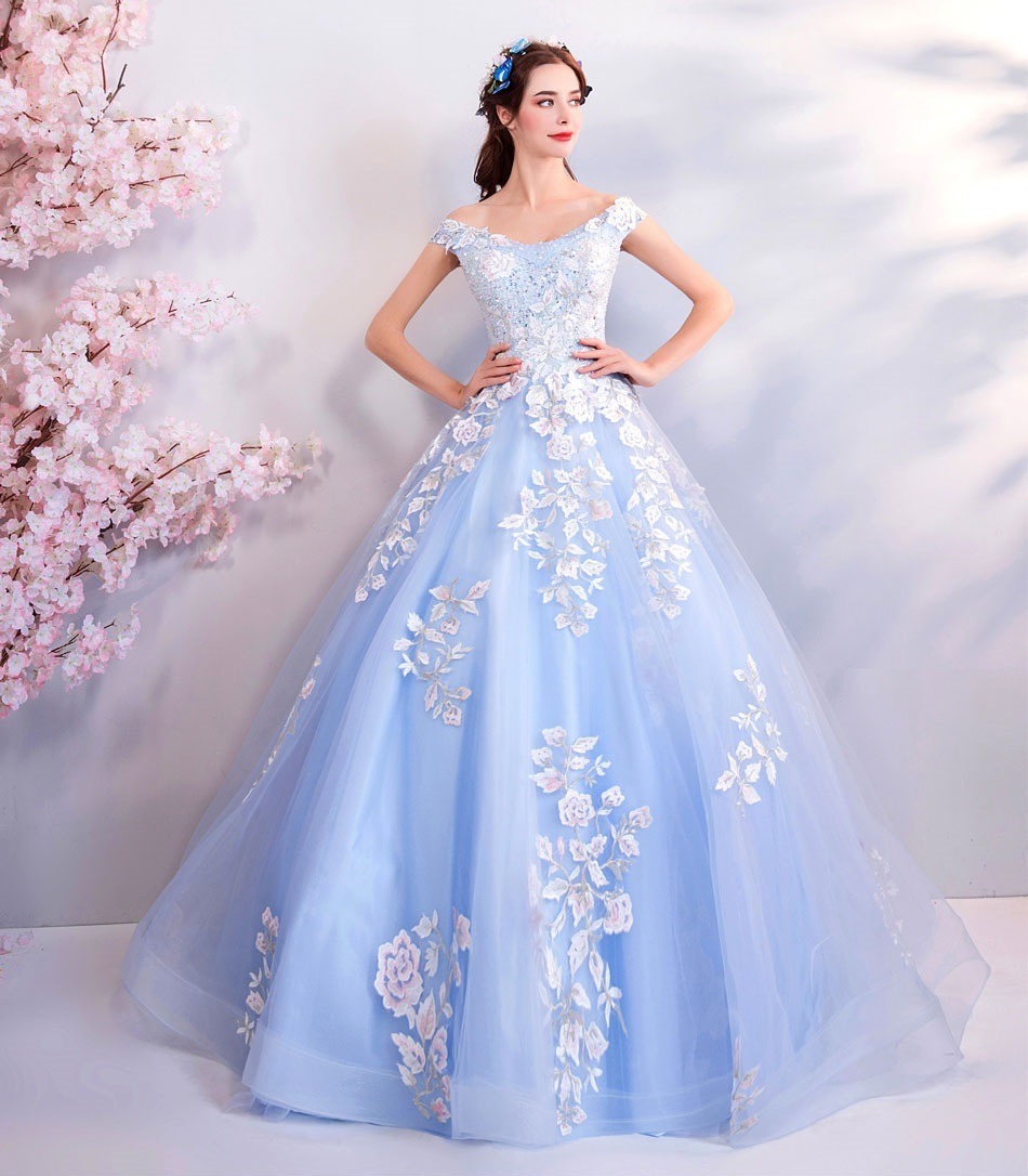 vestido de noiva simples azul claro