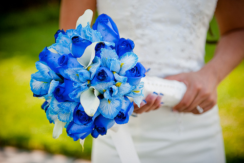 Buquê de noiva azul